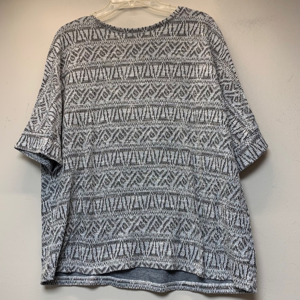 Chico's Knit Top Womens 3 Blue White Excellent Geometric Short Sleeve Relaxed
